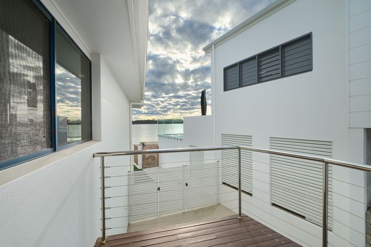 Riverside Luxury