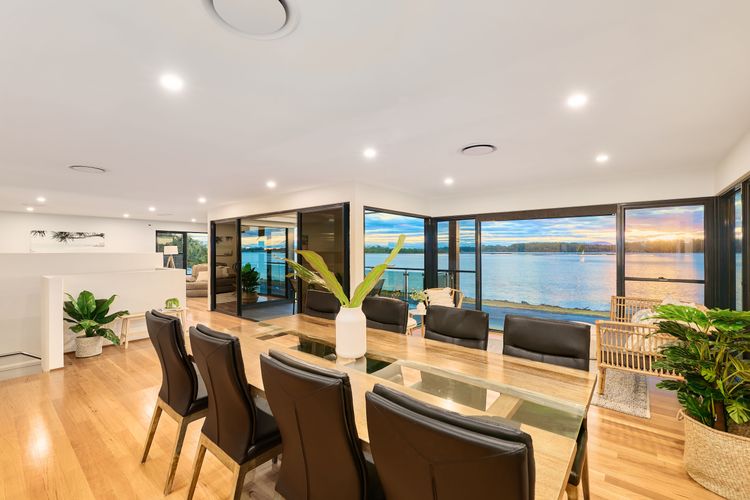 Riverside Luxury