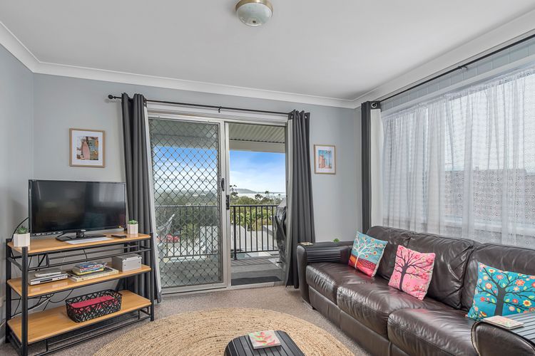 Sea View, 3 Hodgson Street
