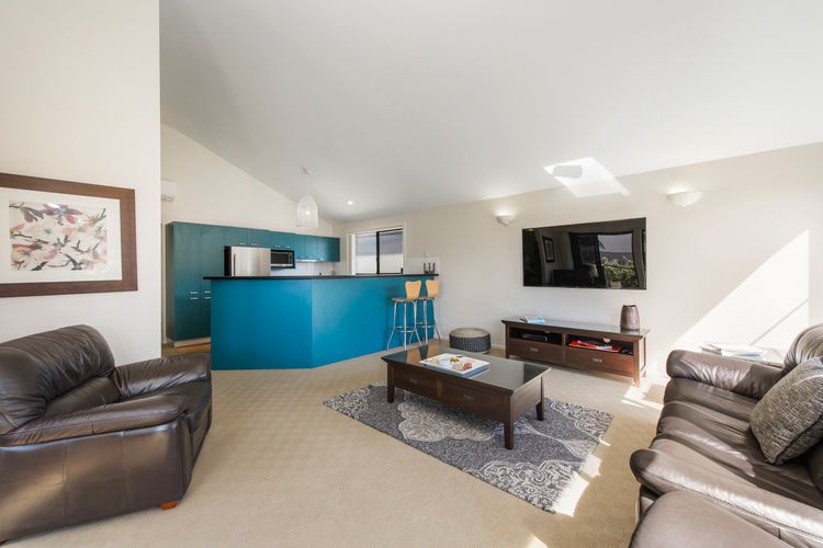 Amara, 6 Wesley Avenue