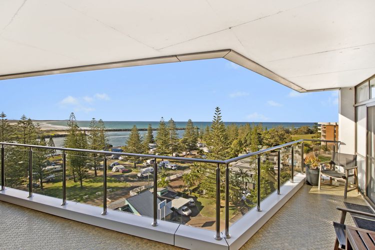 Tasman Towers 22, 3 Munster Street, Port Macquarie