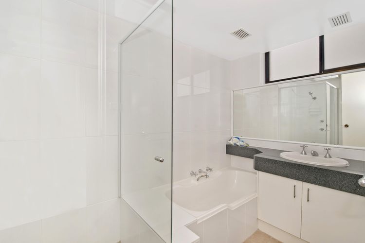 Tasman Towers 9, 3 Munster Street, Port Macquarie