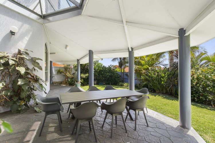 The Atrium, 11 Kentia Close