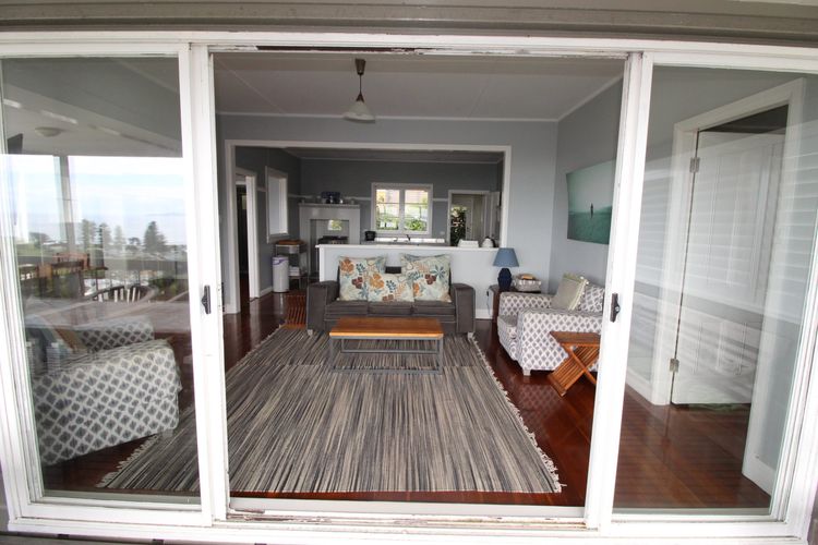 Awesome View, 4 View Street