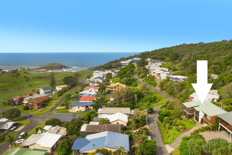 Barrels Beach House, 28 Dulconghi Street