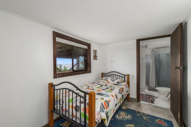 Barrels Beach House, 28 Dulconghi Street