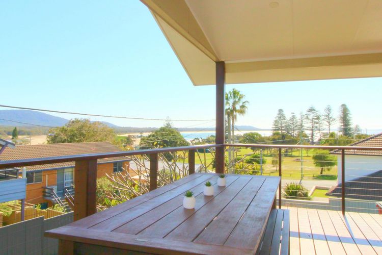 Beach Club 2, 4 KILLICK LANE