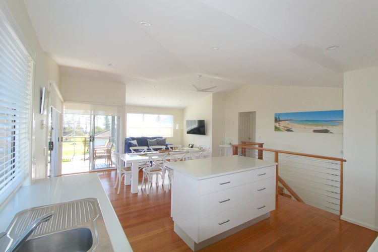 Beach Club 2, 4 KILLICK LANE