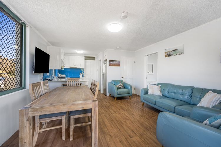 Beachfront 1, 25 Willow Street
