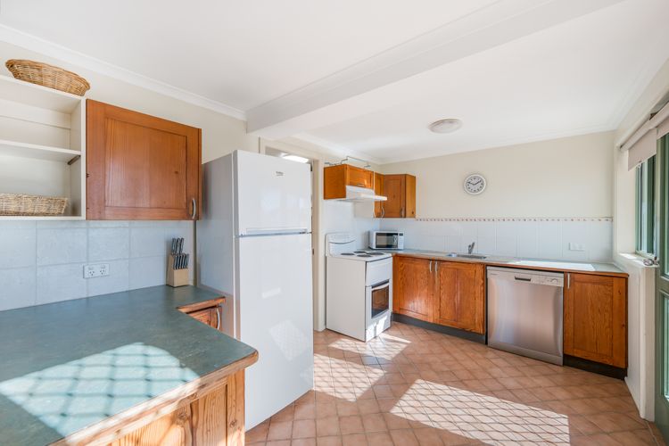 Beachfront 5, 25 Willow Street