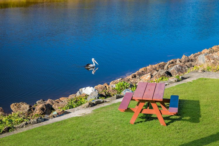 Beachfront 6, 25 Willow Street