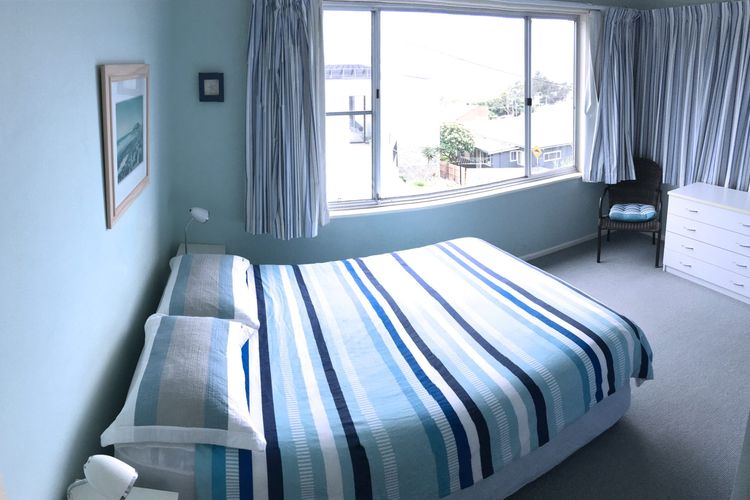 Clareview, 8 Korogora Street