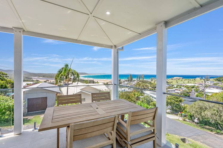 Crescent Haven, 2A View Street