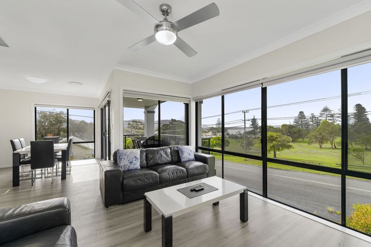 Dolphin Court 1, 1 Gowing Street