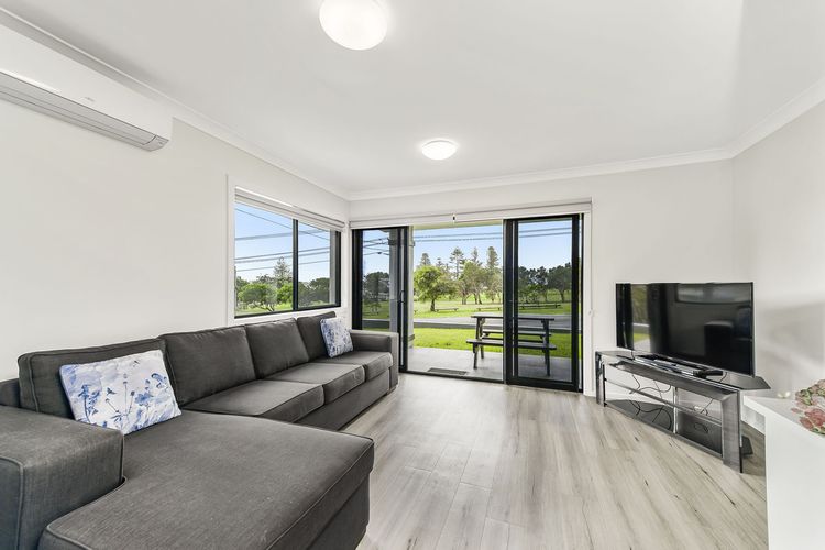 Dolphin Court 1, 1 Gowing Street