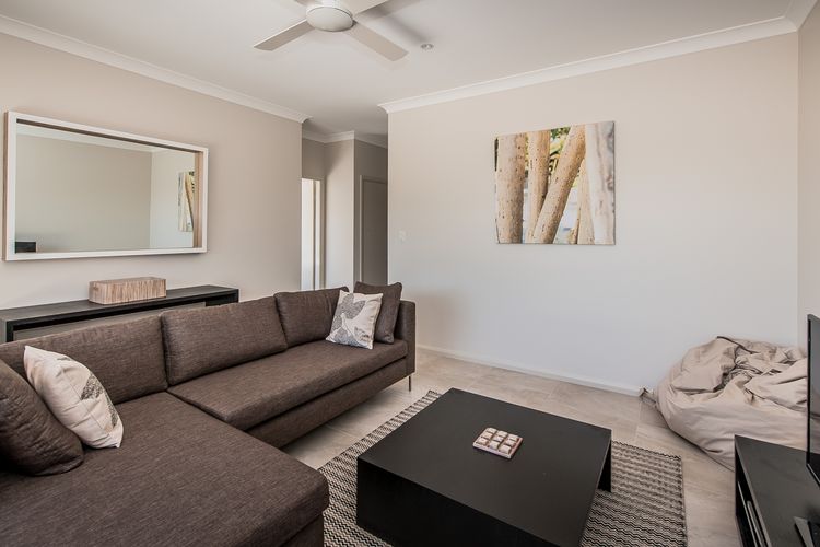 Escape at Nobbys Beach House 1, 1 Dixon Avenue,