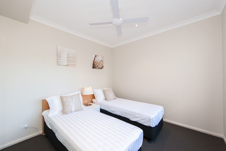 Escape at Nobbys Beach House 1, 1 Dixon Avenue,