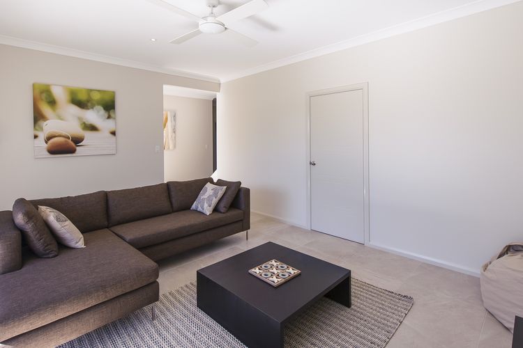 Escape at Nobbys Beach House 2, 74 Pacific Drive,
