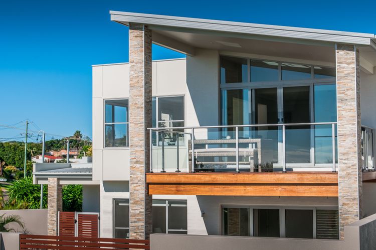 Escape at Nobbys Beach House 2, 74 Pacific Drive,