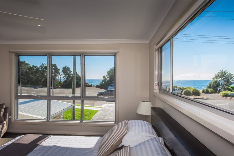 Escape at Nobbys Beach House 2, 74 Pacific Drive,