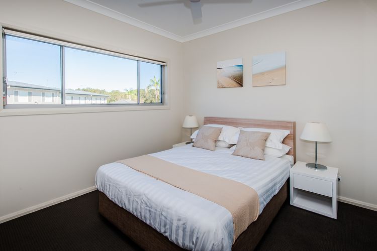 Escape at Nobbys Beach House 2, 74 Pacific Drive,