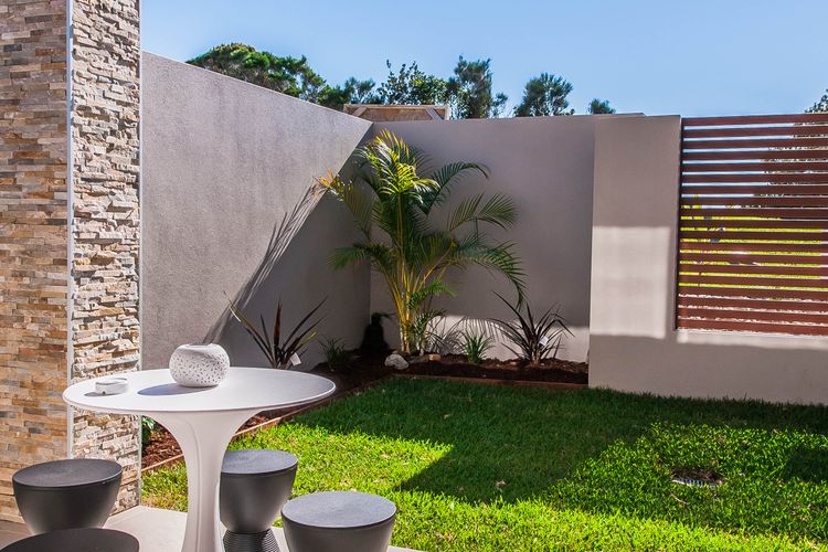 Escape at Nobbys Beach House 2, 74 Pacific Drive,