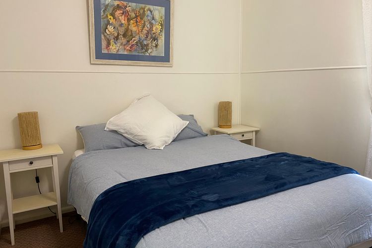 Fleur Cottage, 7 Willow Street