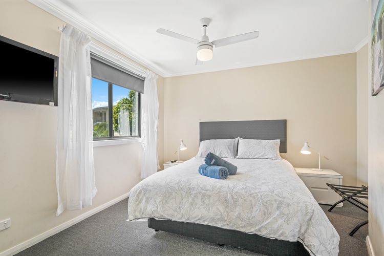 Flynn s Beach 235