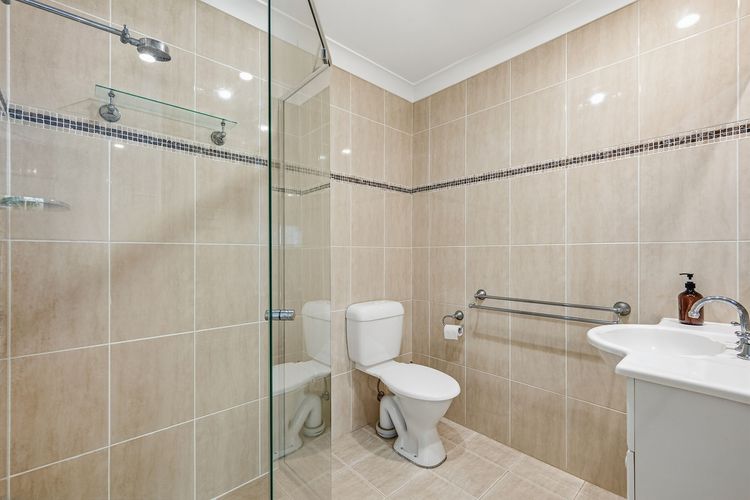 Flynns Beach Retreat, 3 of 3 Everard street