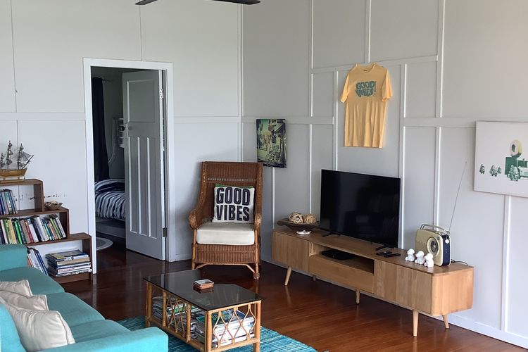 Good Vibes, 18 East Street