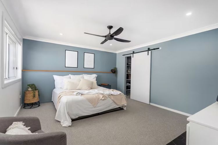 Harrington Escape, 63 Beach street