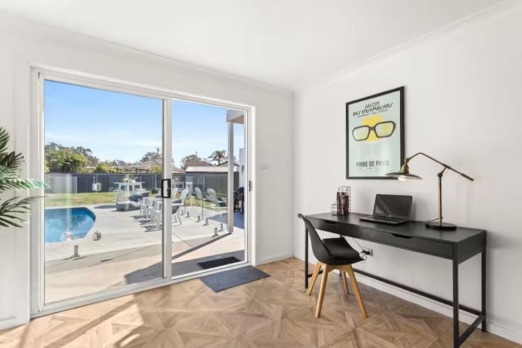Harrington Escape, 63 Beach street