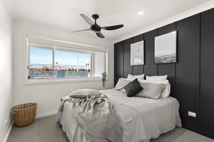Harrington Escape, 63 Beach street