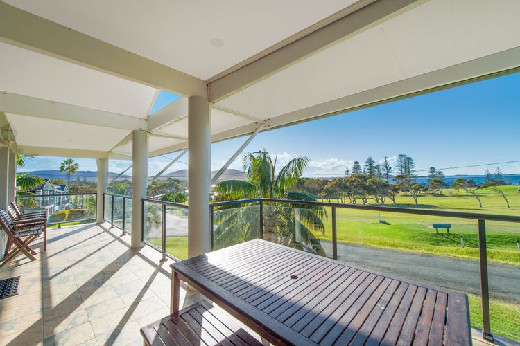 Heathers Seaside Apartments 1, 10 Rankine Street