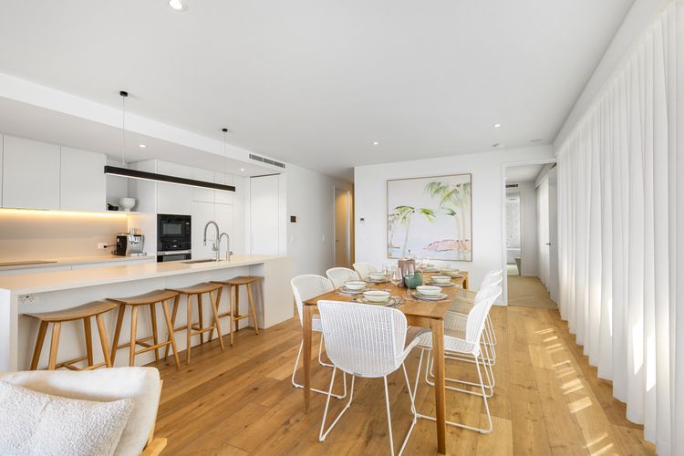 Coolum First Bay 121