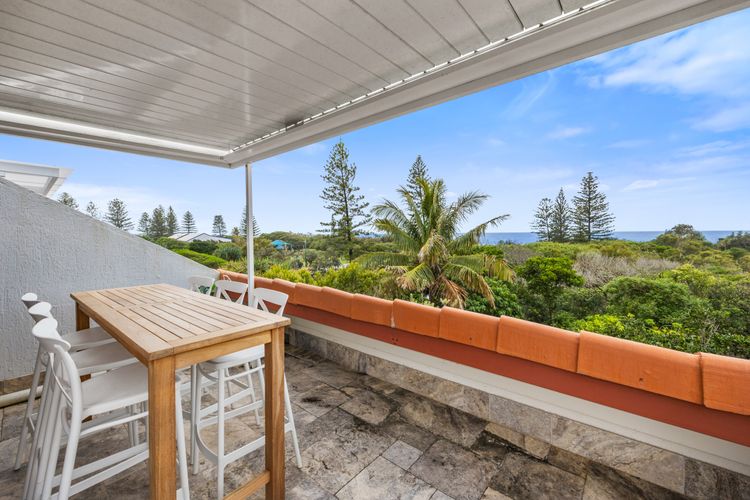 Peregian Beach Apartment