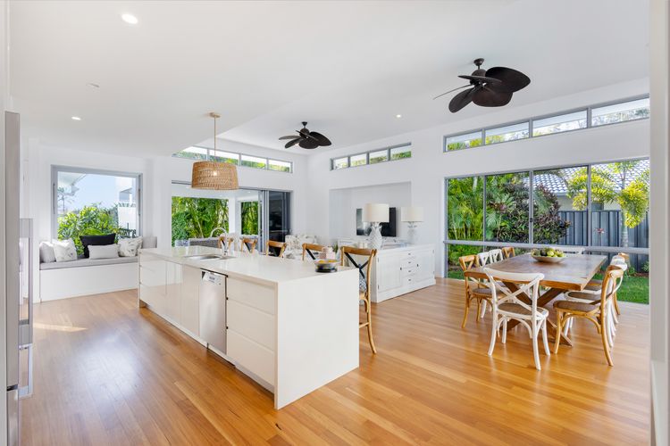 Hampton Beach House on the Waterfront