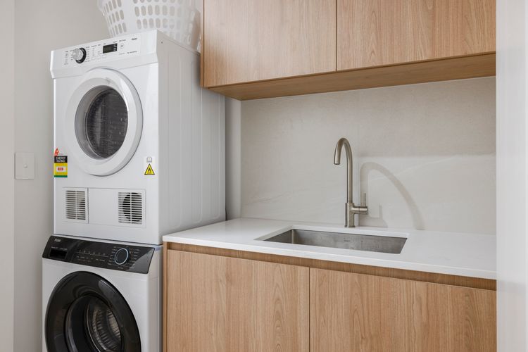 Silk on Coolum Apt 1