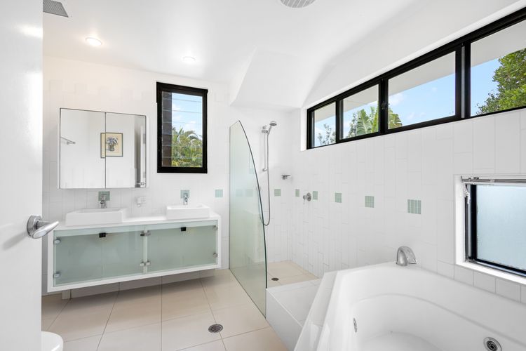 Peregian on the Beach Apt 1