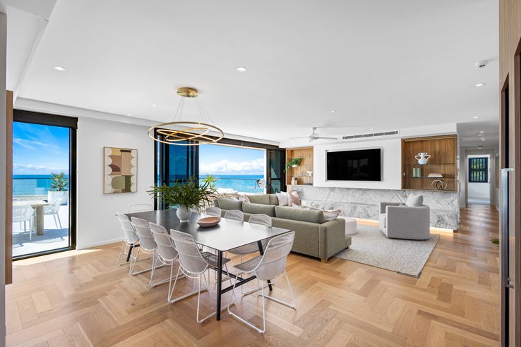 Penthouse @ First Bay Coolum