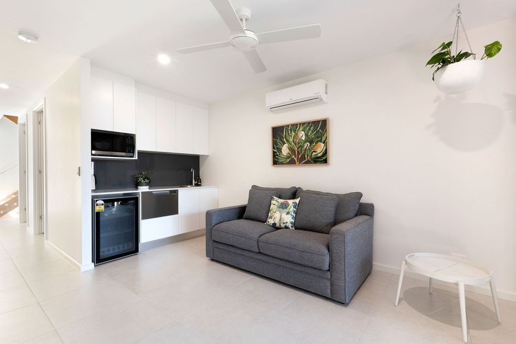 Rooftop Alexandra Headland