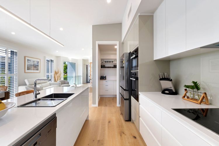 Rooftop Alexandra Headland