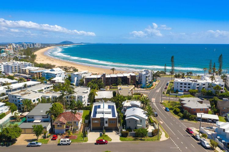 Rooftop Alexandra Headland