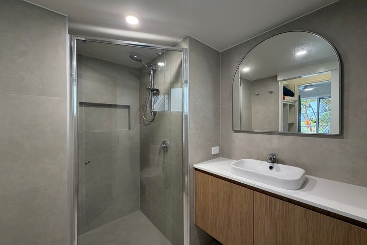 SOLARIS COURT UNIT 2