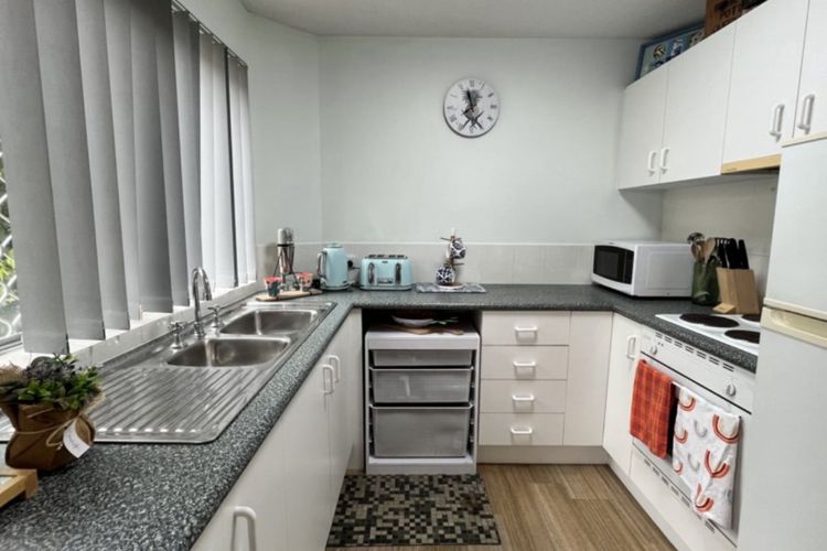 CHEQUERS CALOUNDRA UNIT 2