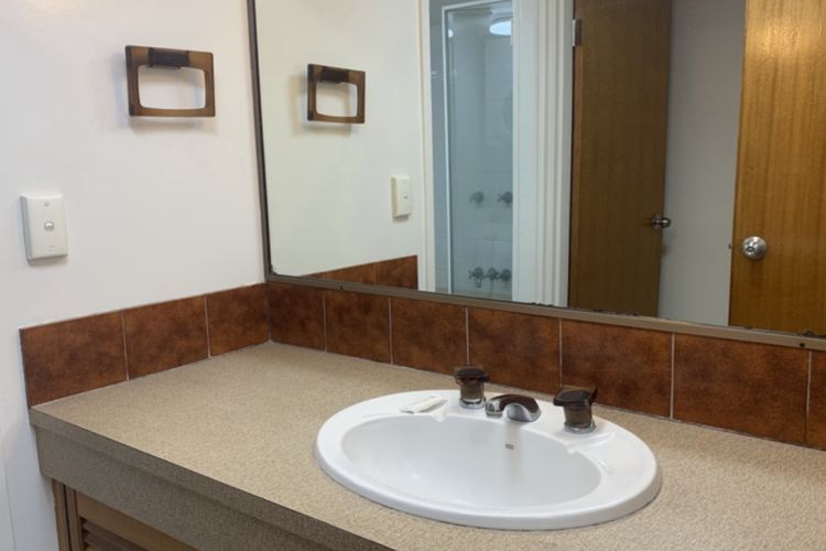 ALLAMANDA PLACE UNIT 5