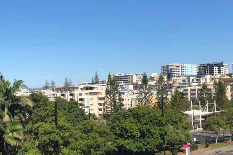 BEACHSIDE COURT UNIT 9