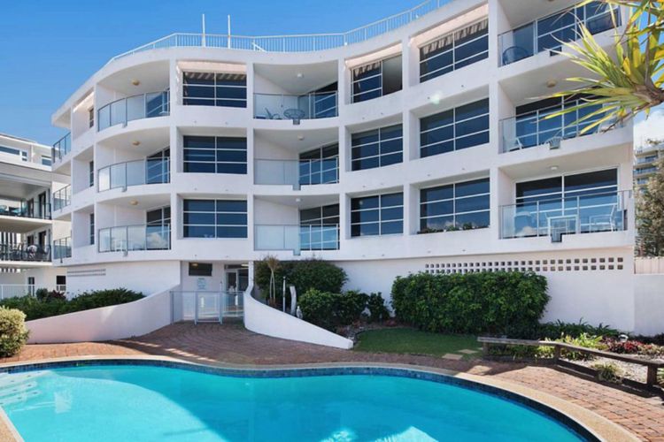 PUMICESTONE CHASE UNIT 5