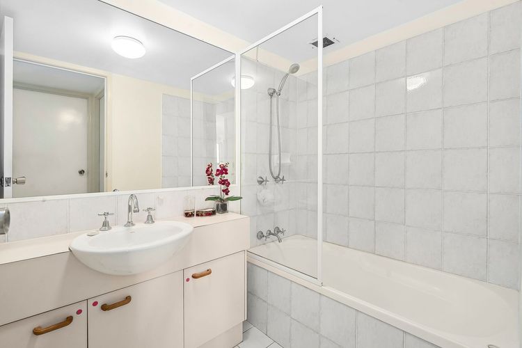 PUMICESTONE APARTMENTS UNIT 6