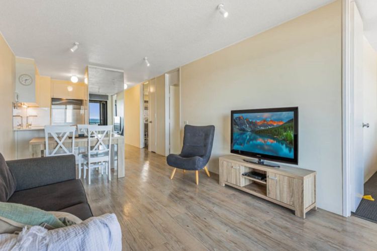 Living and Dining Area